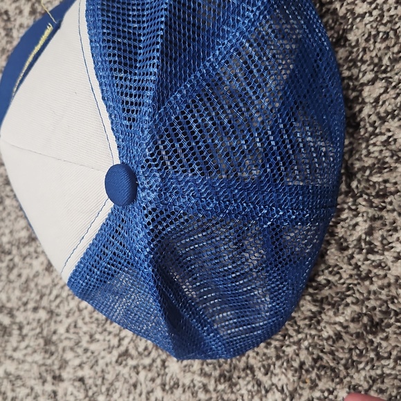 Indian skeleton dink trucker hat - Picture 4 of 5